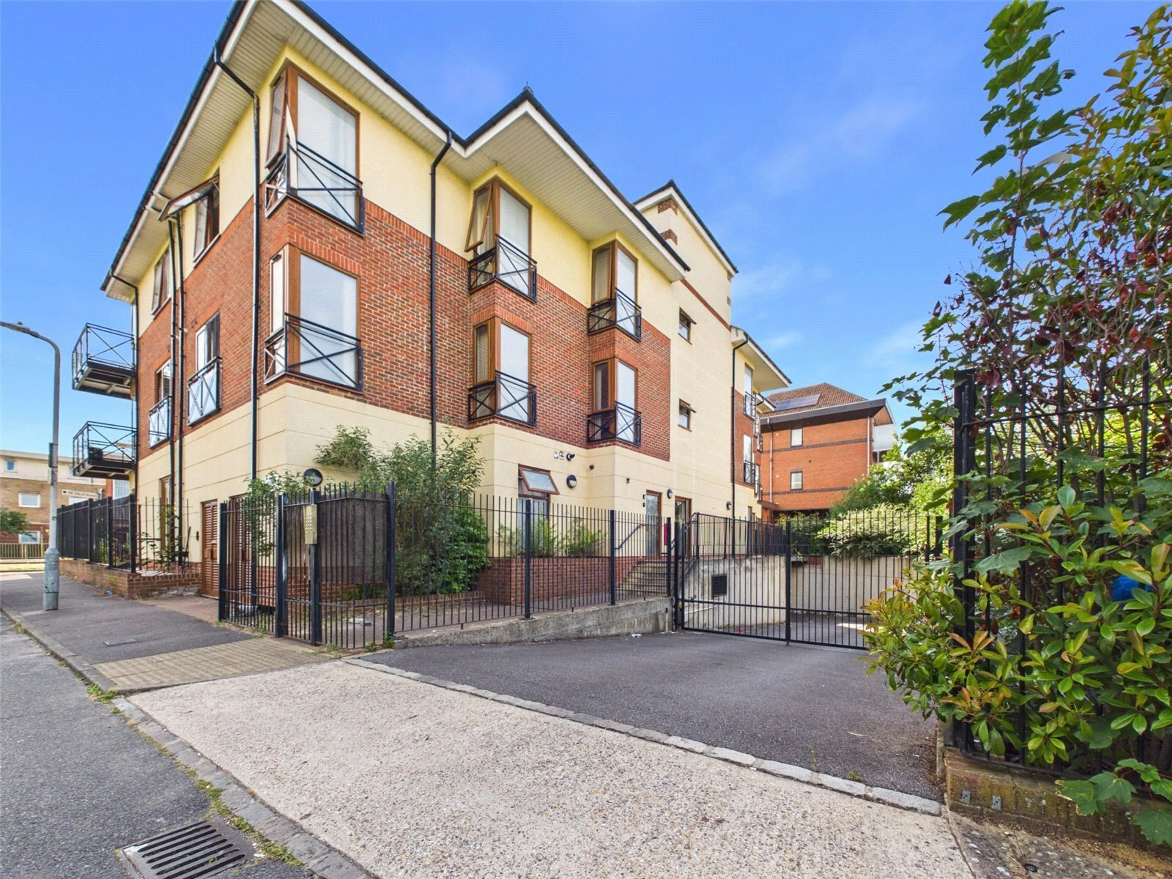 Property at Parkside House, De Salis Road, Hillingdon, UB10