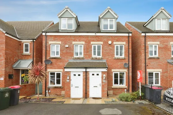 Lyle Close, Thurcroft, Rotherham, Sou...