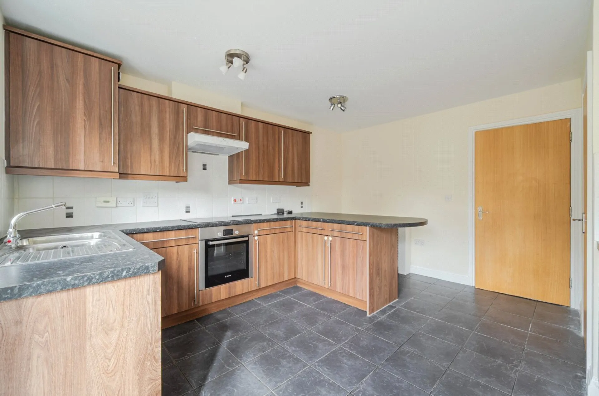 Property photo top 1
