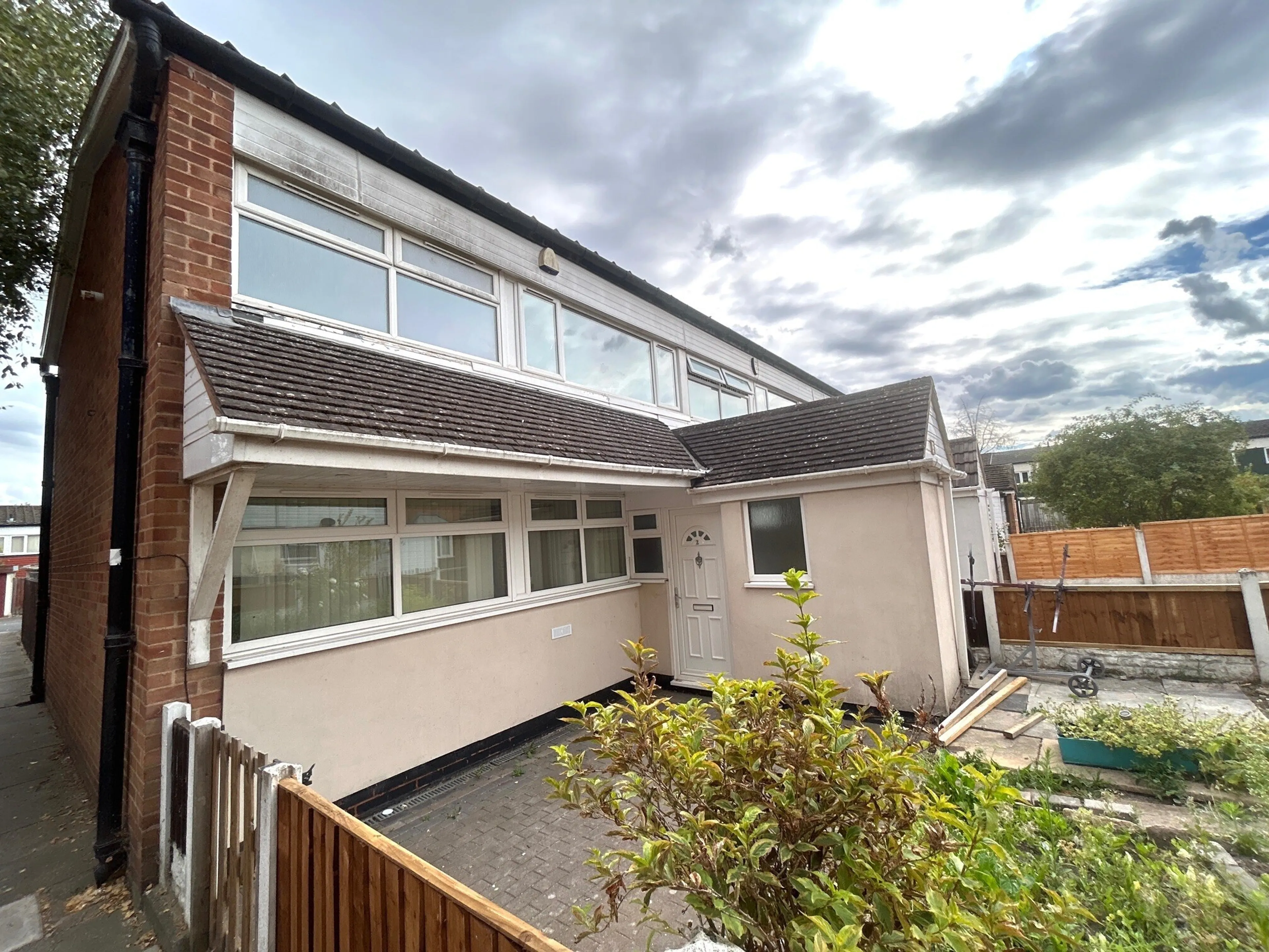 Property photo 0