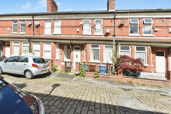 Carrill Grove, Manchester, Greater Ma...