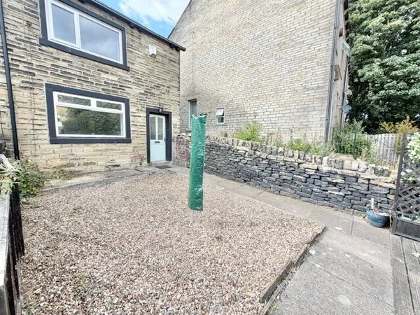 Shay Lane, Halifax