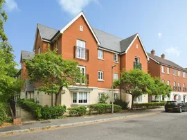 Sanville Gardens, Stanstead Abbotts, Ware photo