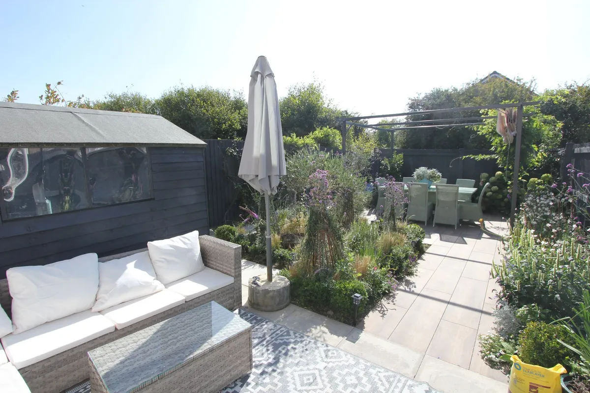 Plasnewydd Walk, Llantwit Major, CF61