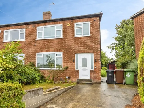 Woodland Rise, LEEDSphoto