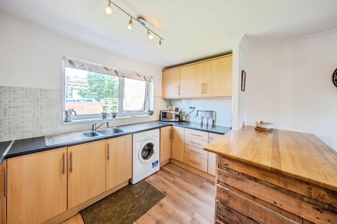 Property photo 12