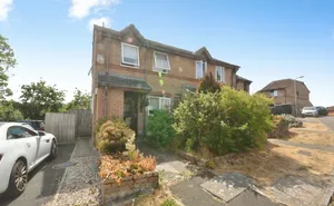 Rushforth Place, Exwick, Exeter, EX4 photo