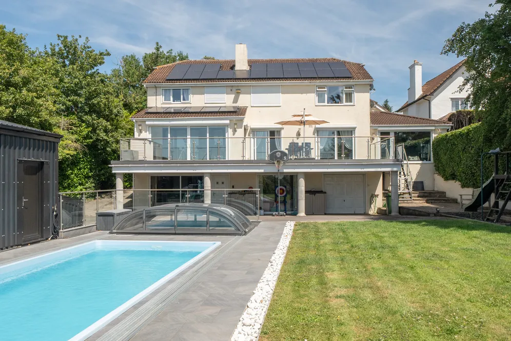 Wellsway, Keynsham, BS31 photo 2