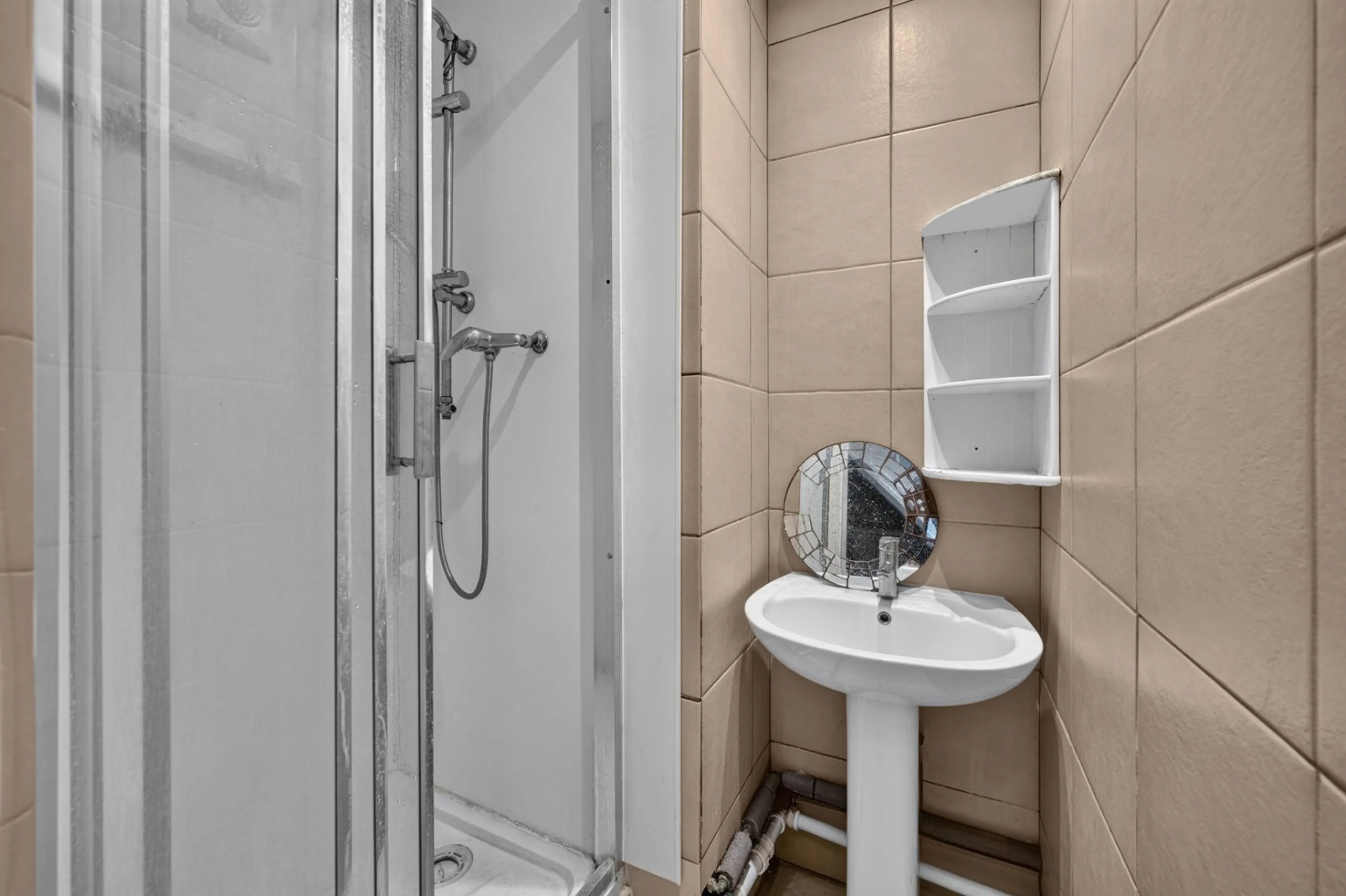 Photo 12