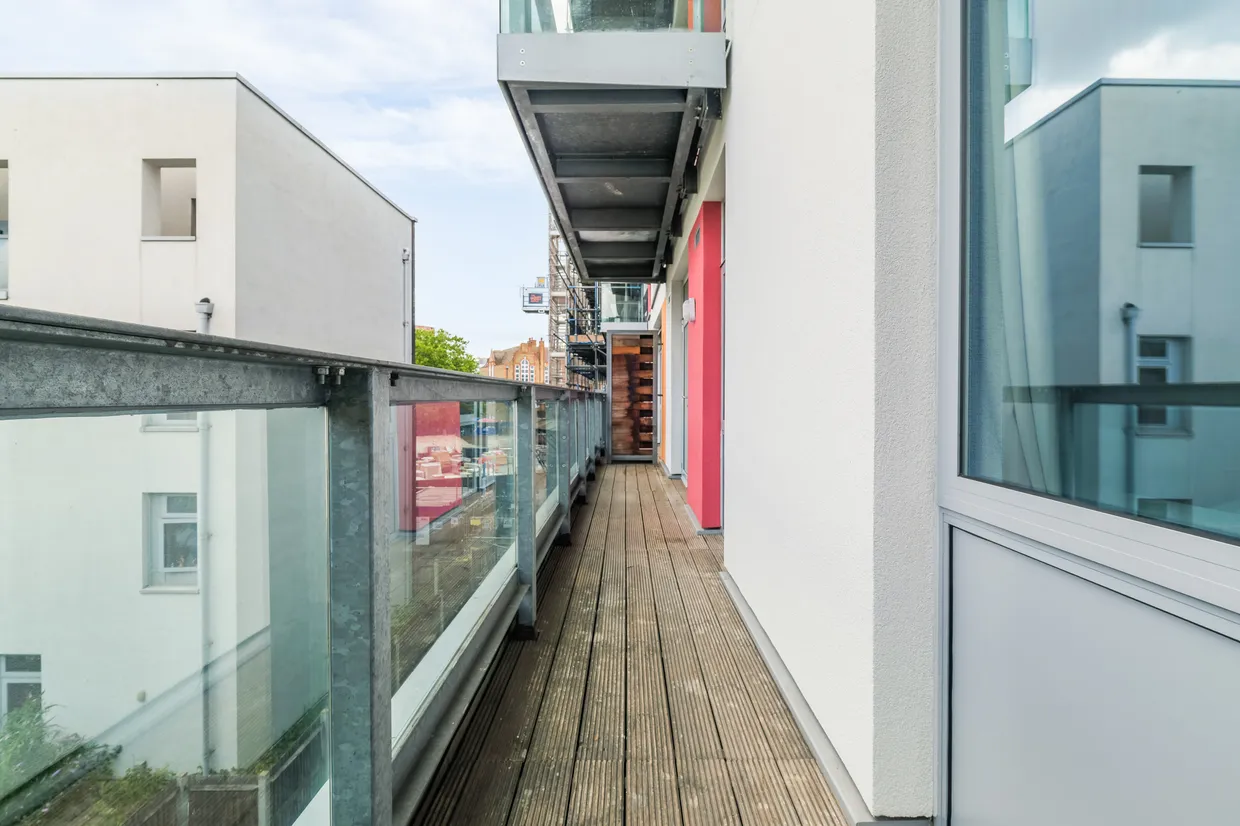 Salton Square, London, E14 photo 10