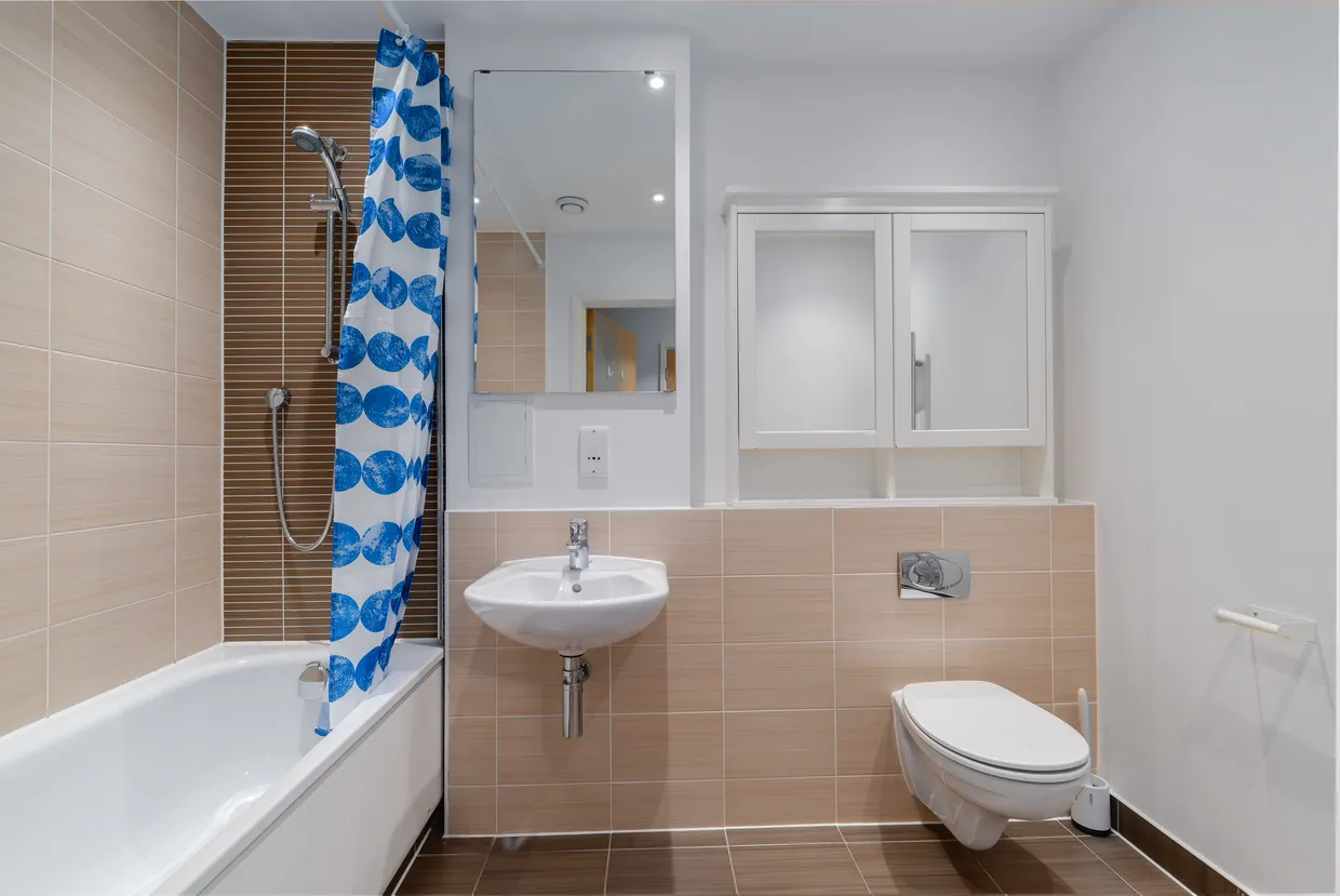 Salton Square, London, E14 photo 14