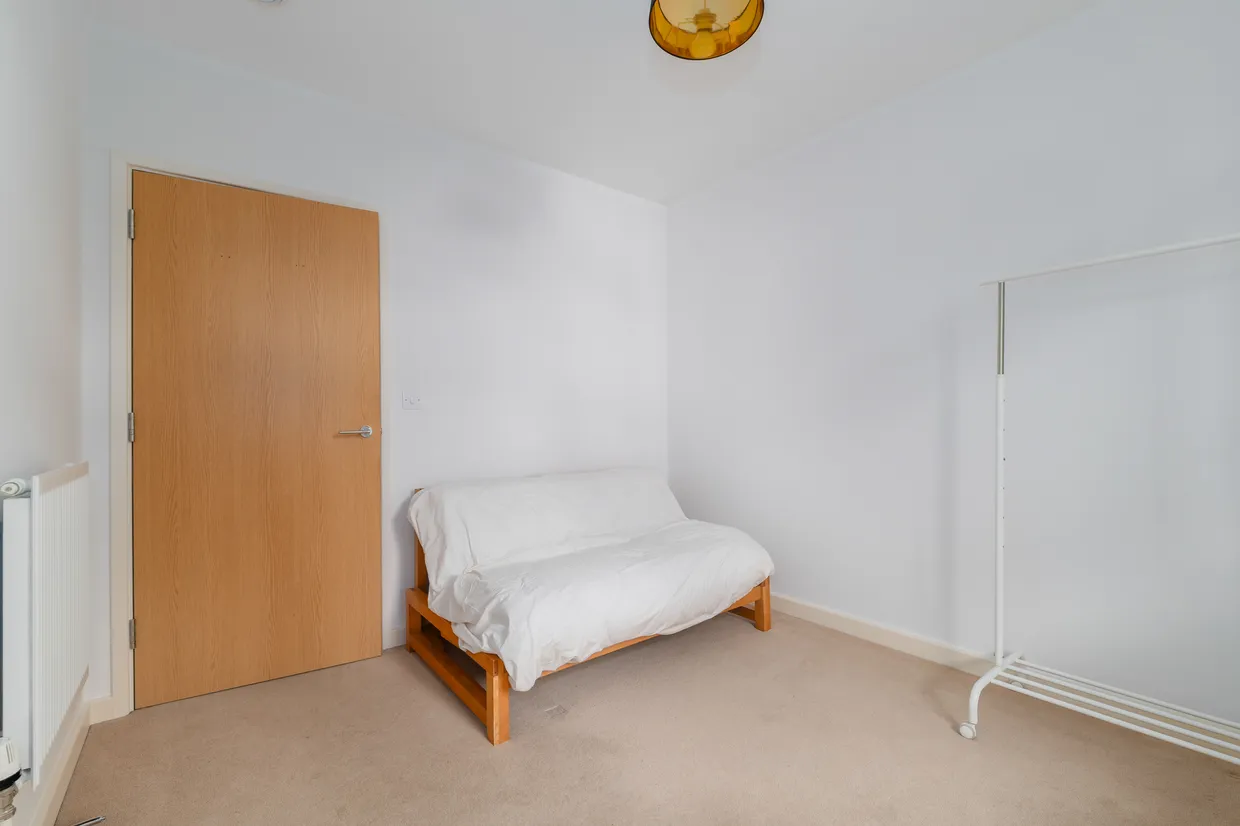 Salton Square, London, E14 photo 15