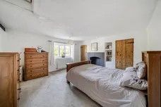 Upper Hale Road, Farnham, GU9 photo 6