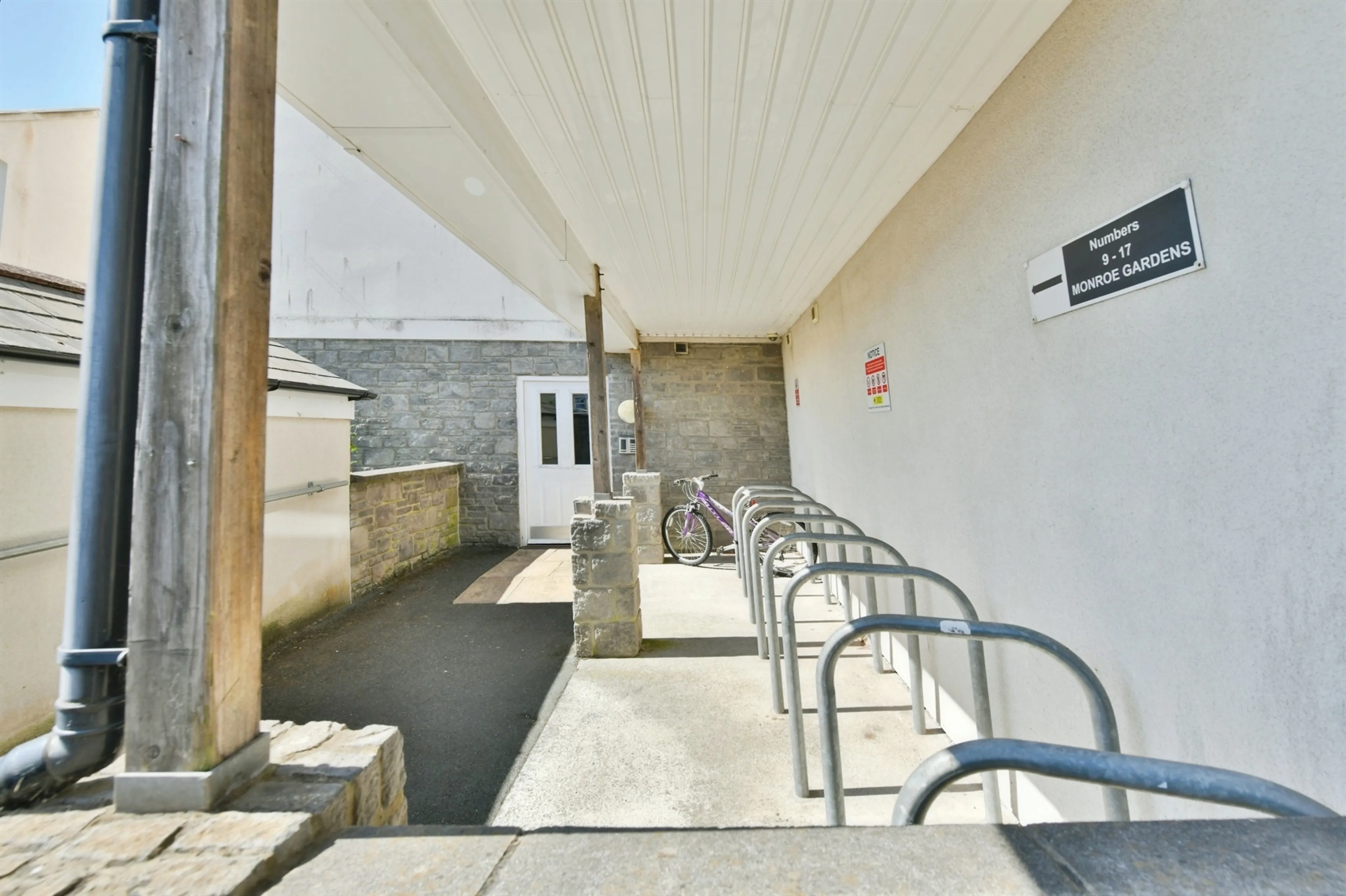 Property photo 16