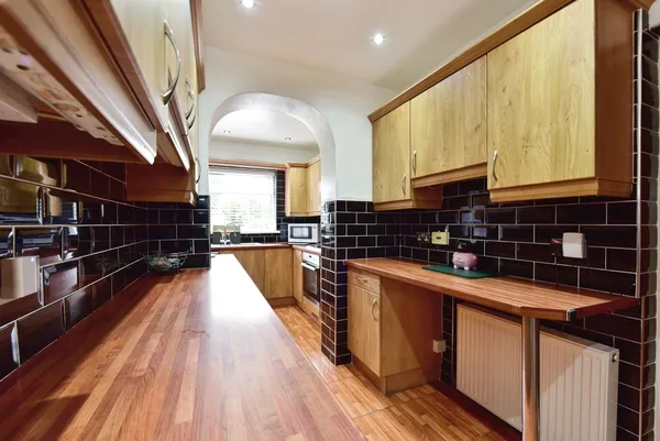 Rosegarth Avenue, Aston, Sheffield, S...