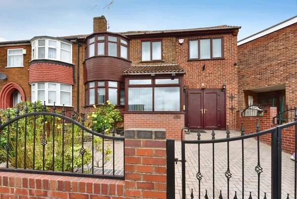 Rosegarth Avenue, Aston, Sheffield, S...