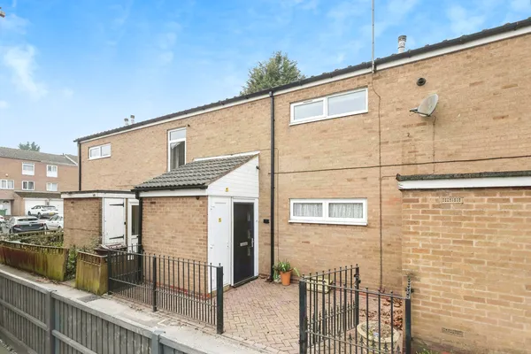 Alvis Walk, Smiths Wood, B36