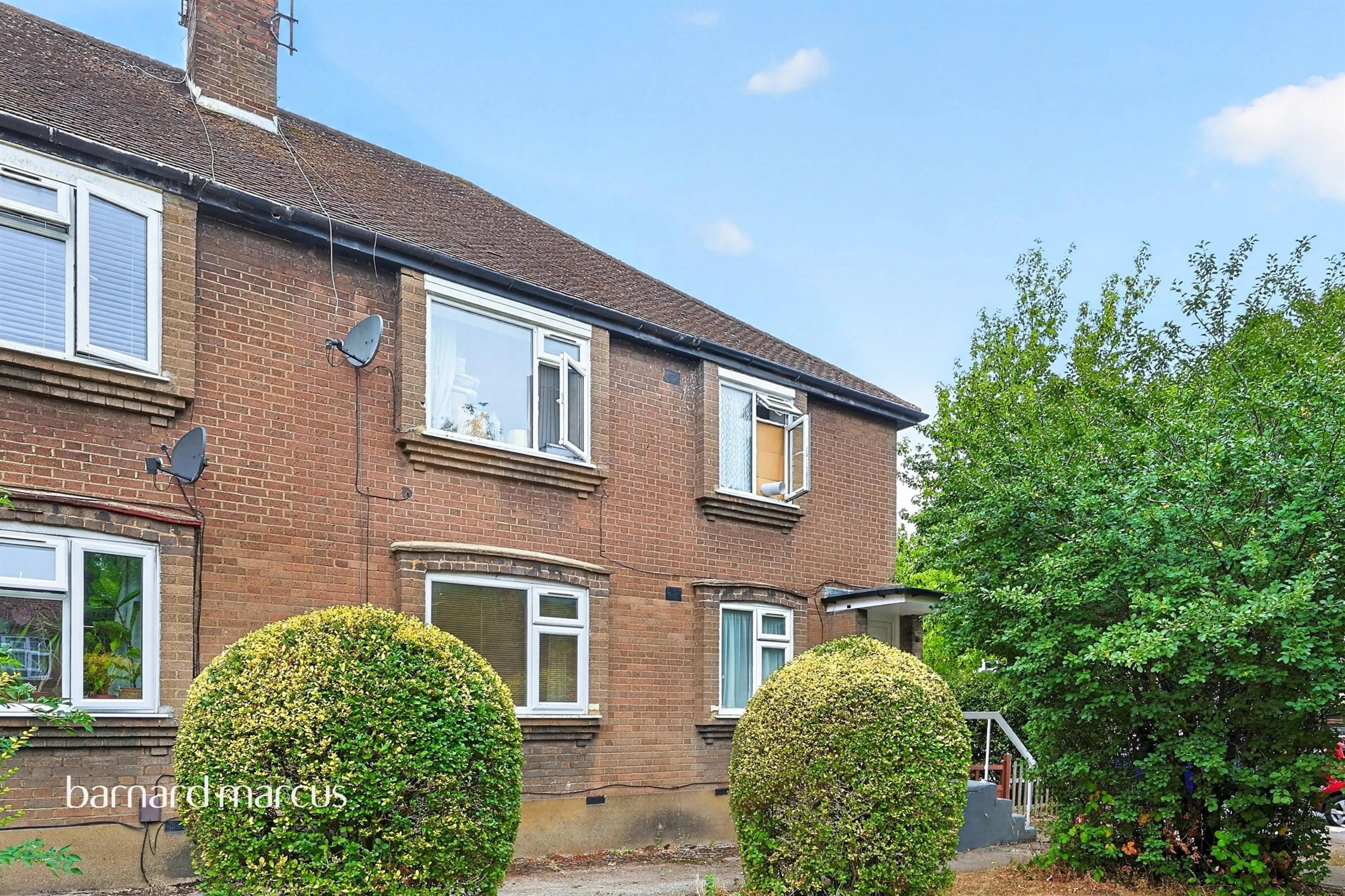 Property at Gifford Gardens, London