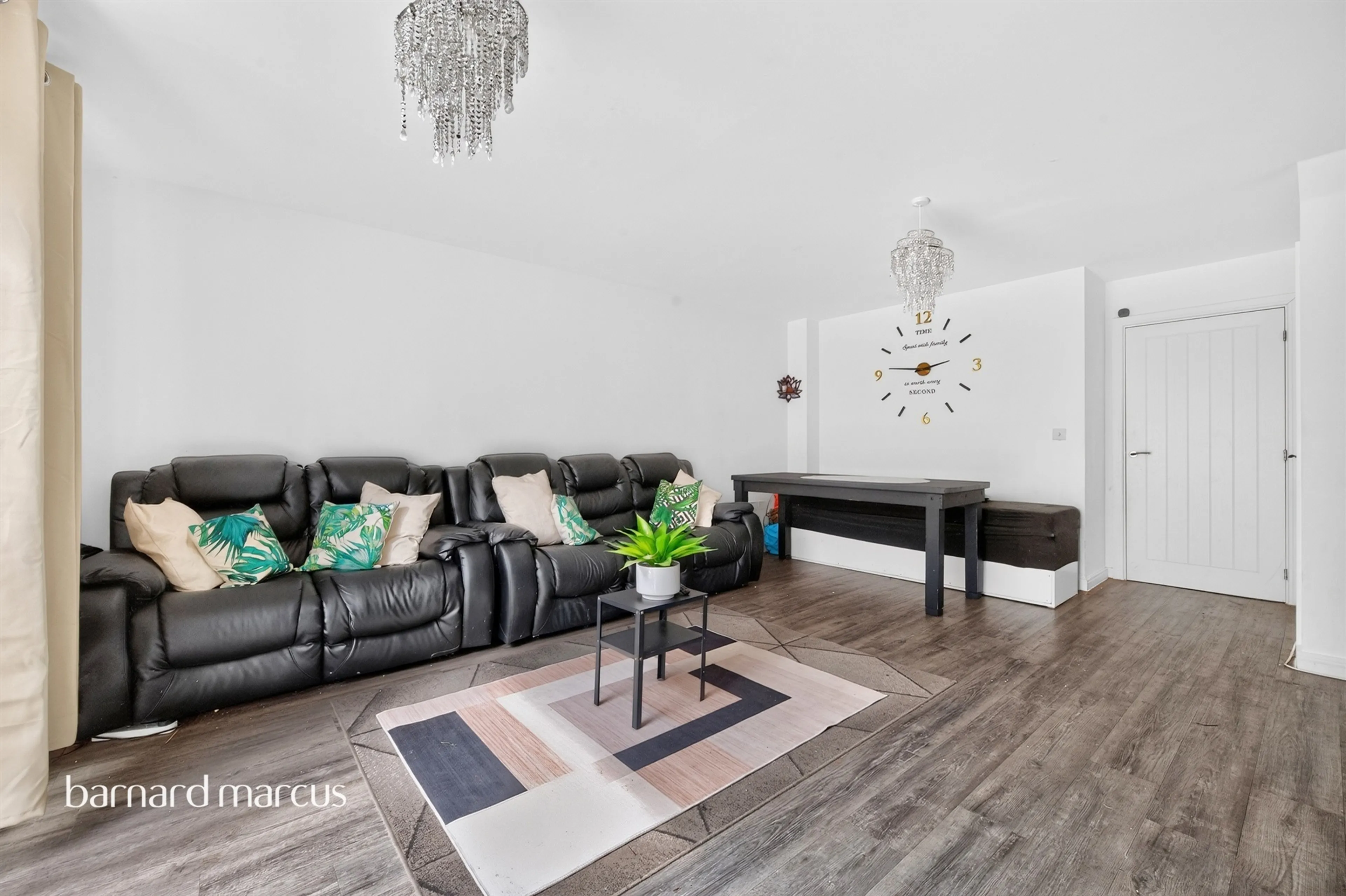 Property at Scotts Farm Road, Epsom