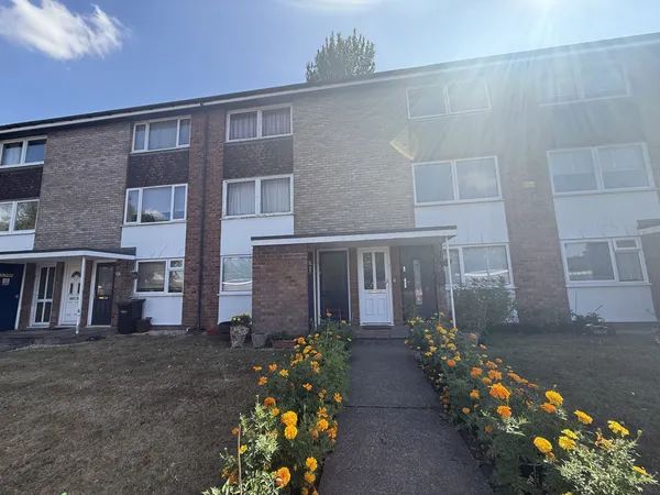Park Close, Tyburn, B24