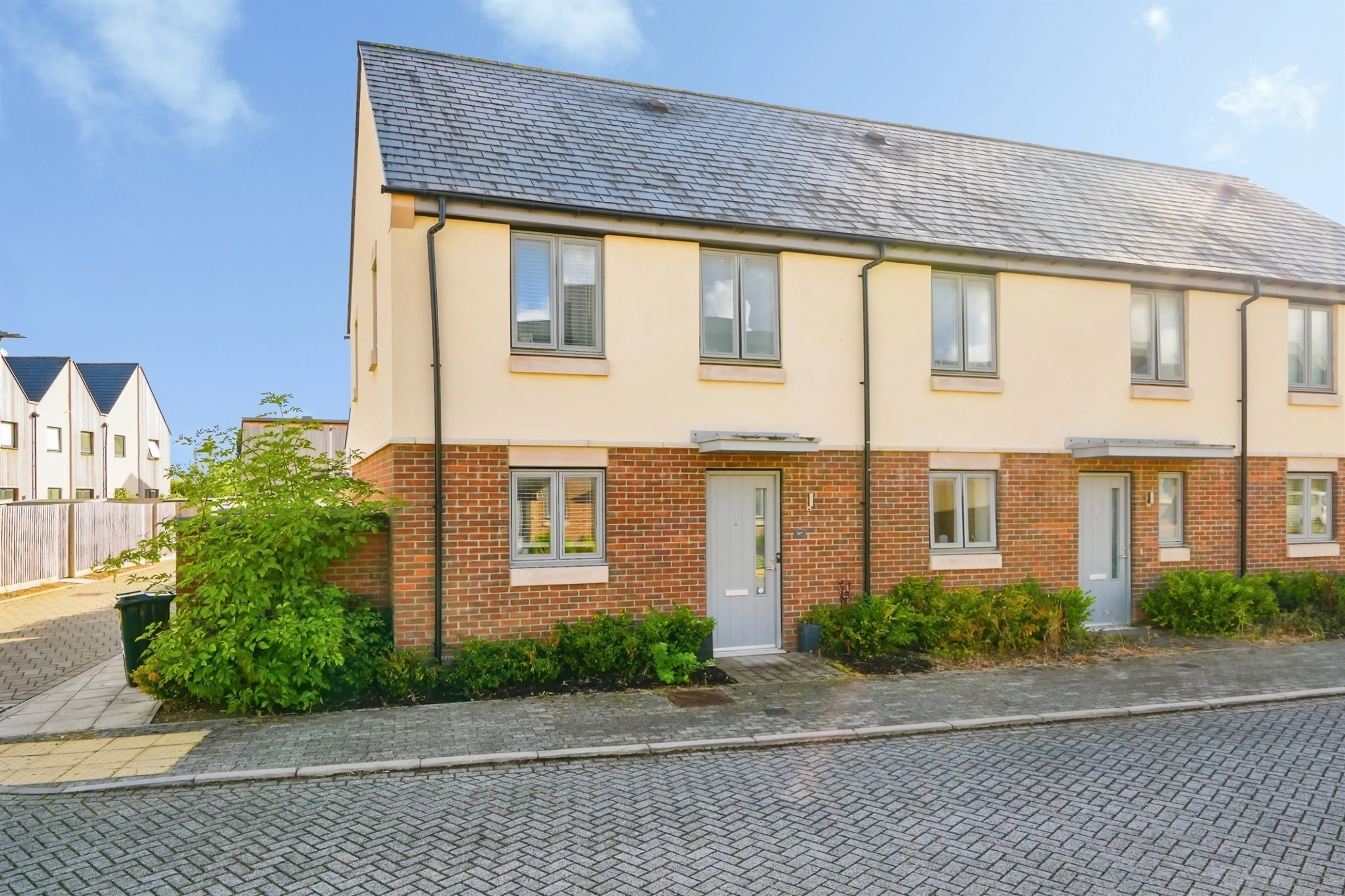 Property photo 0