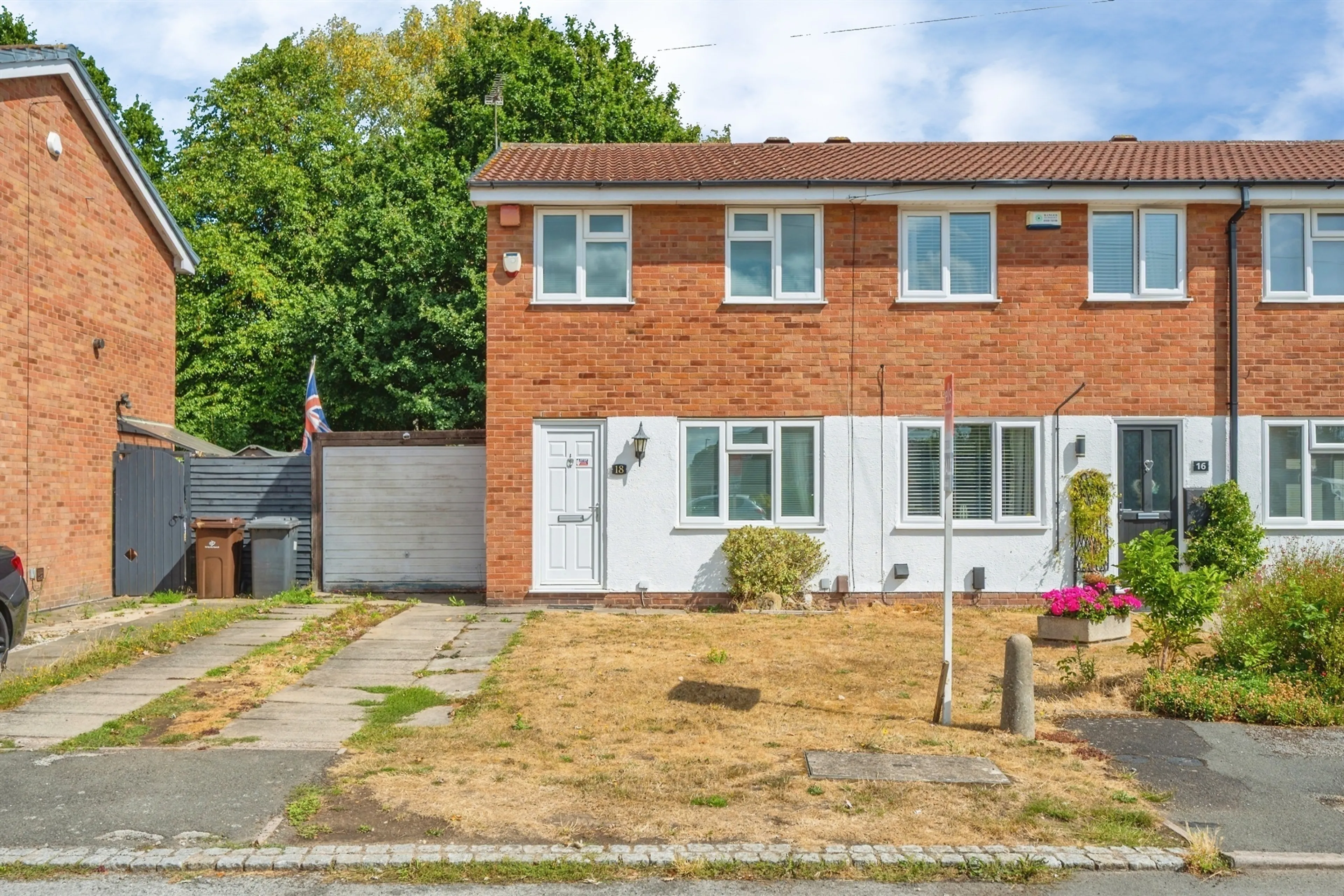 Property photo 0