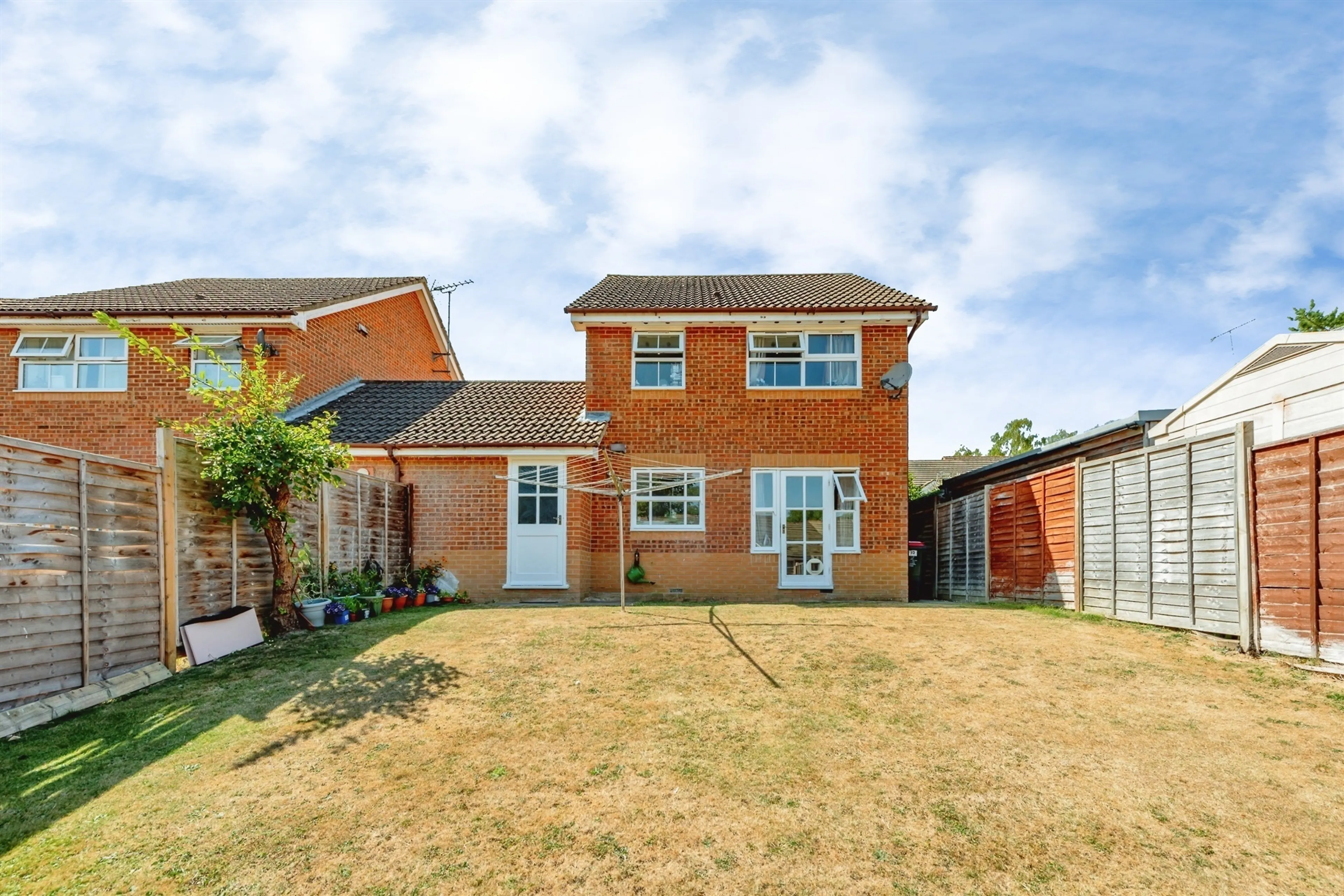 Property at Penfold Road, Maidenbower, Crawley