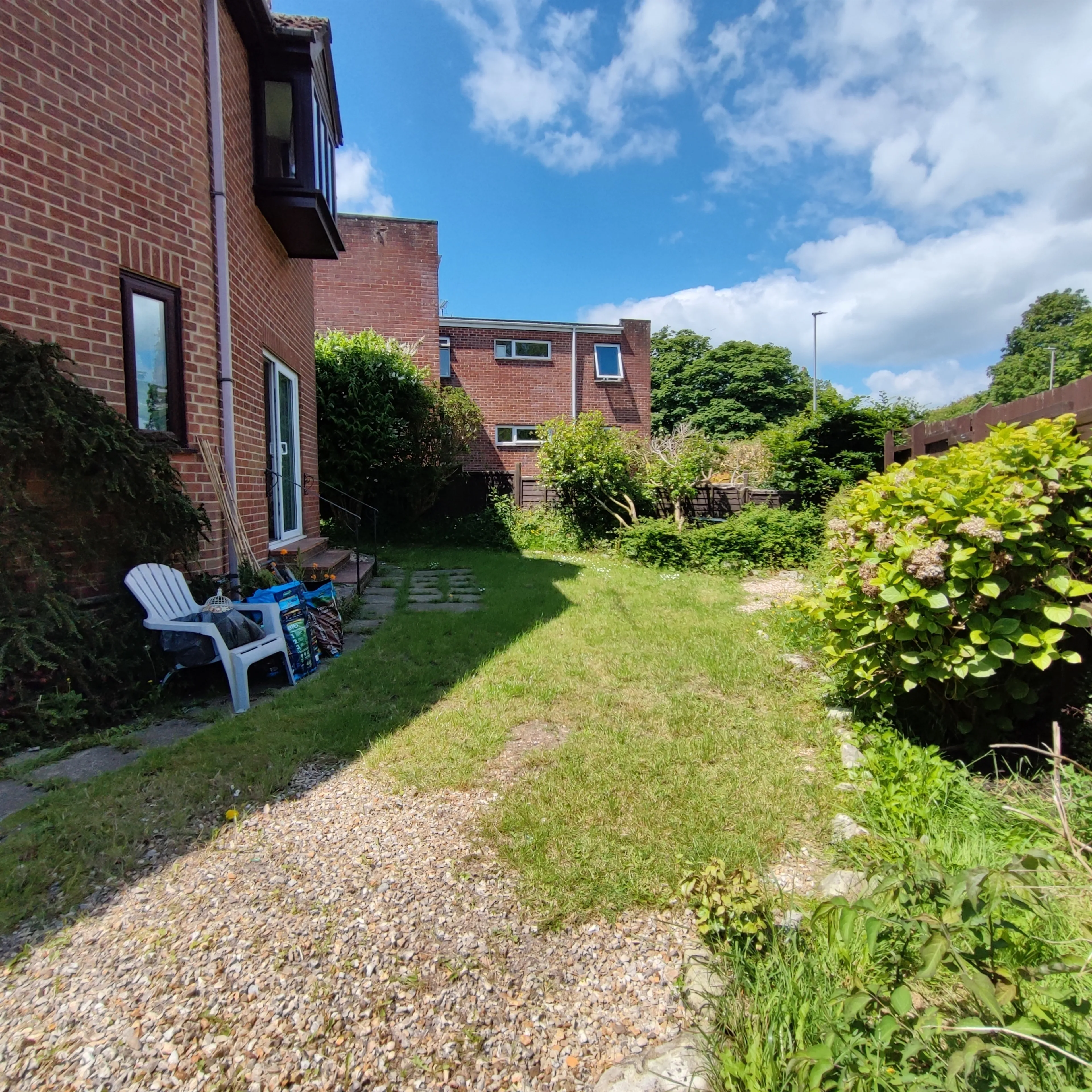 Property photo 0