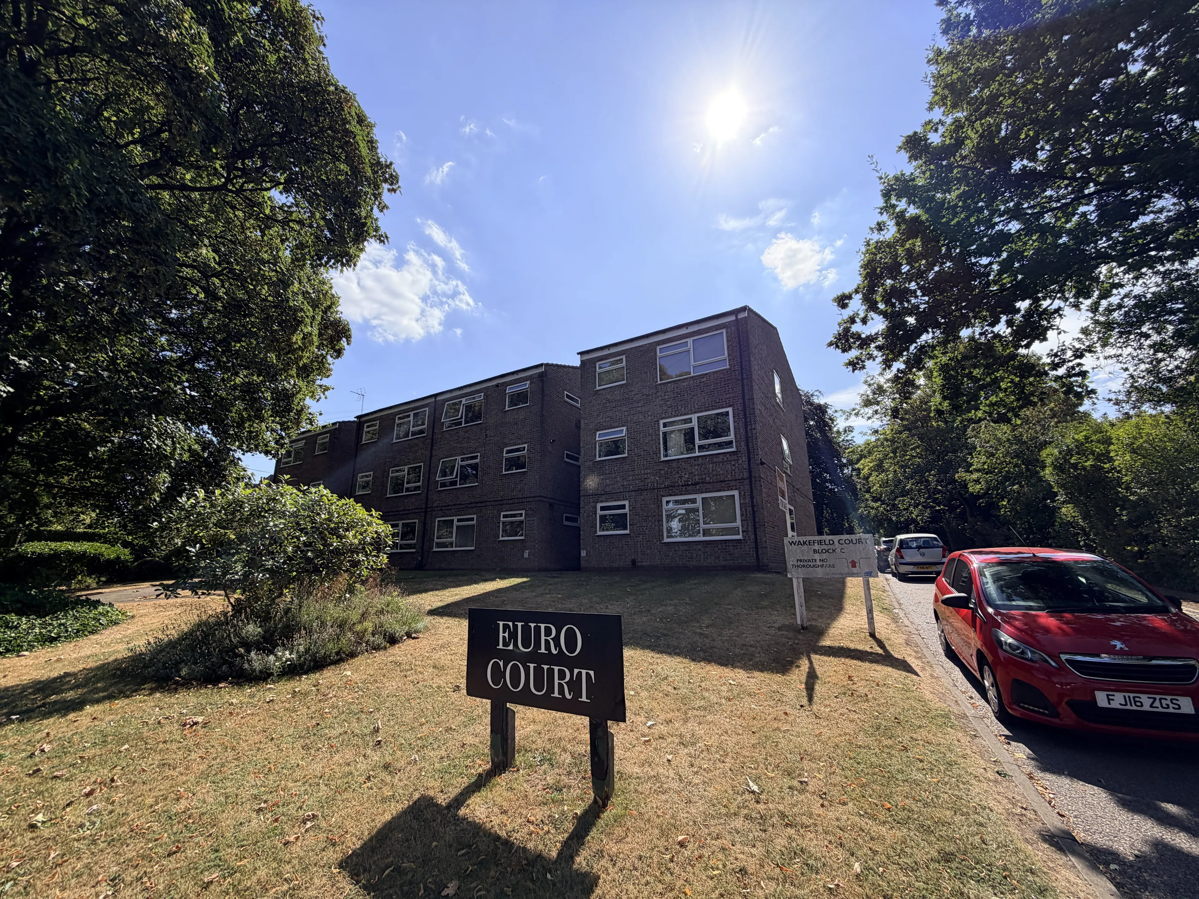 Property photo 0