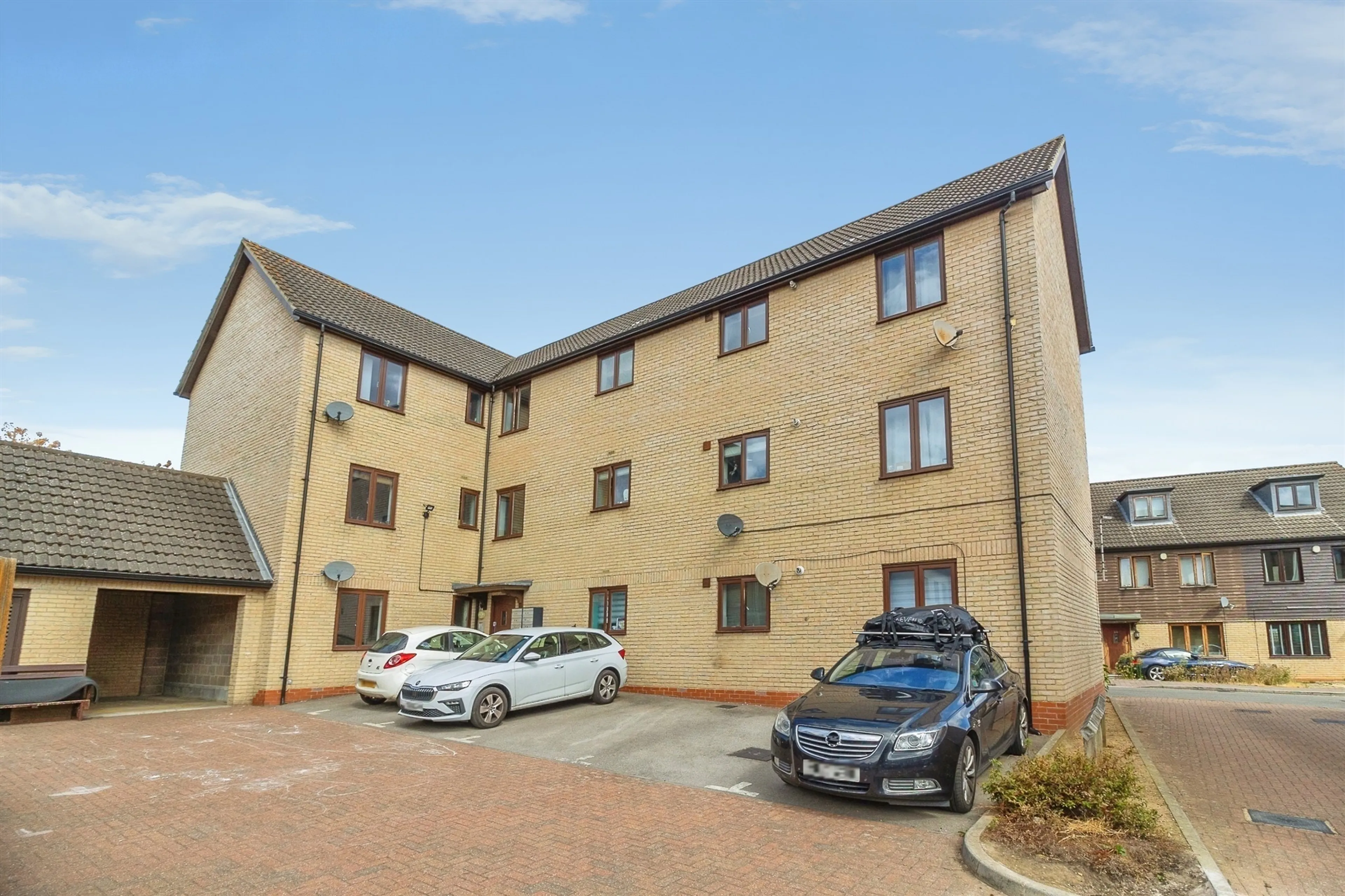Property at Kelling Way, Broughton, Milton Keynes