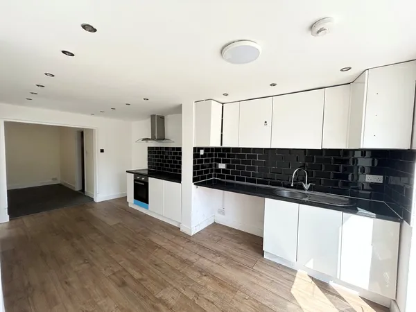 Langton Road, Boscombe East
