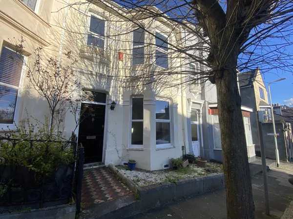 Seymour Avenue