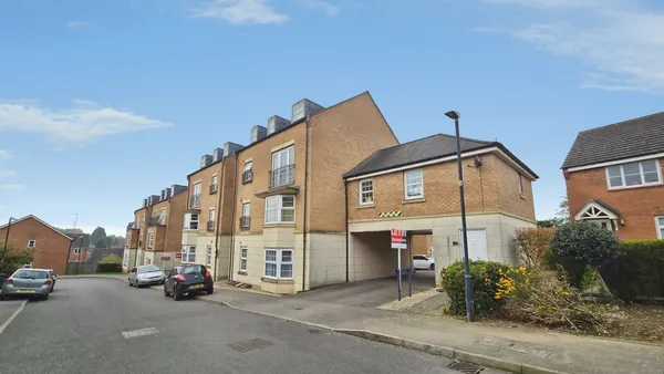 Rugby, Stowe Drive
