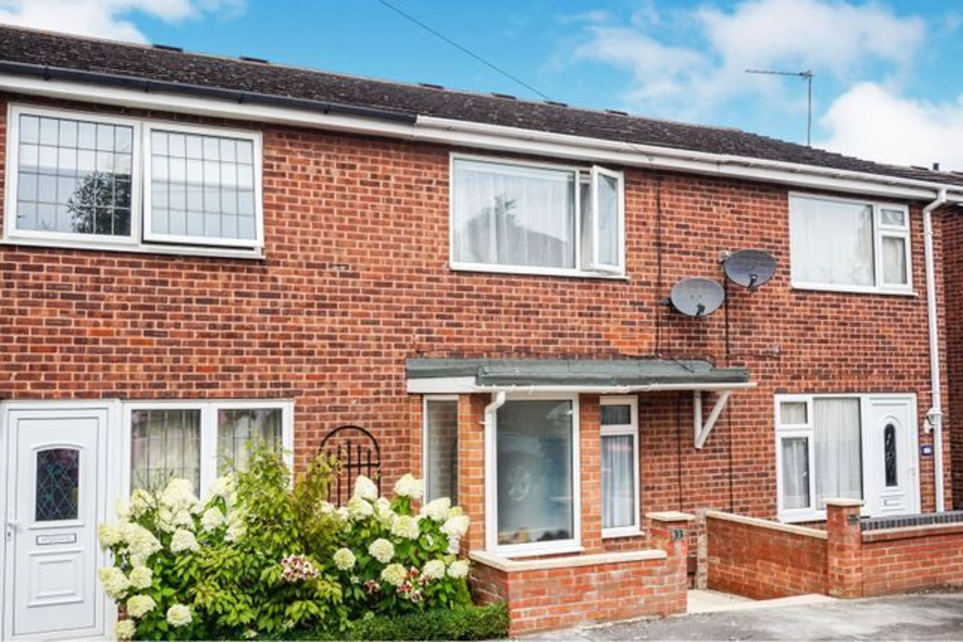 Property photo 0