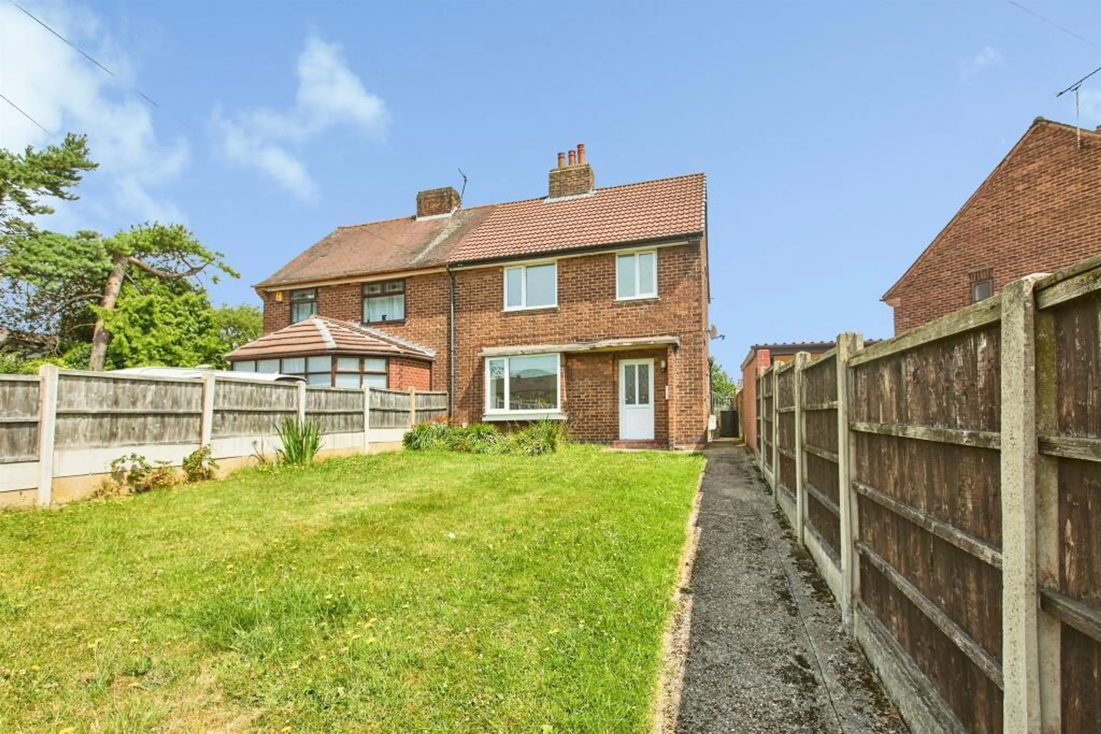 Property photo 0