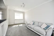 Carisbrook Road, Pilgrims Hatch, Brentwood