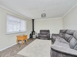 Elizabeth Drive, Necton, Swaffham thumb 2