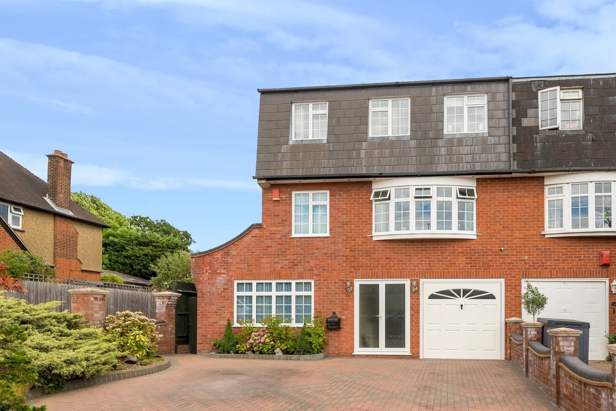 Uplands Park Road, Enfield