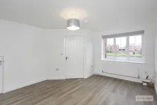 Vitellius Close, NUNEATON