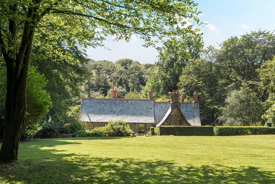 Property Image 12