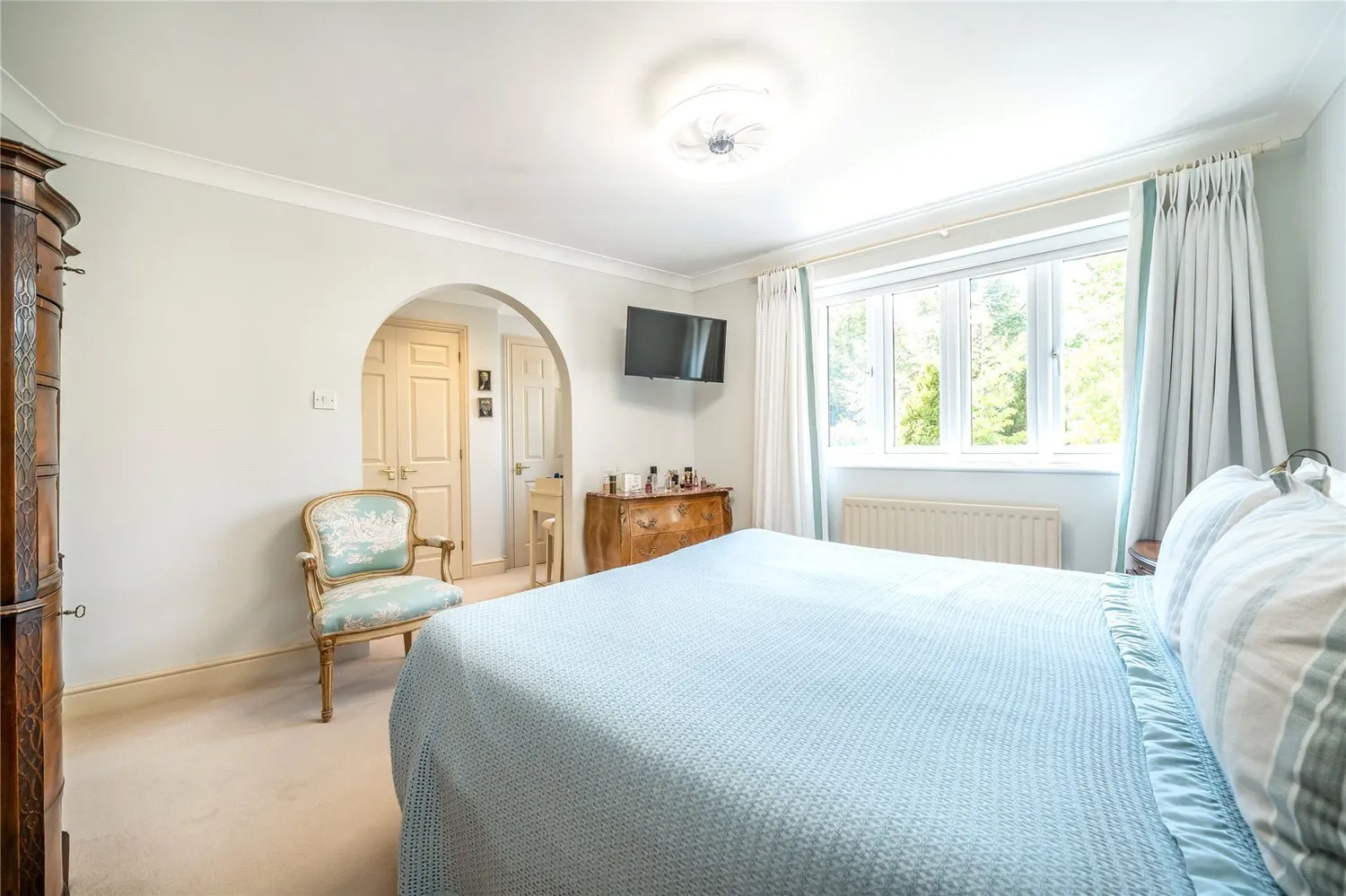 St Nicholas Crescent, Pyrford, GU22 photo 8