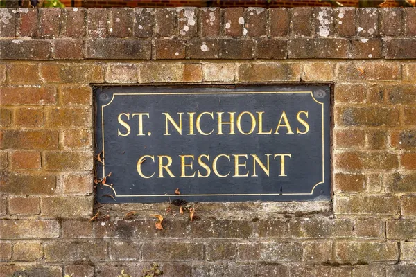 St Nicholas Crescent, Pyrford, GU22 photo 18