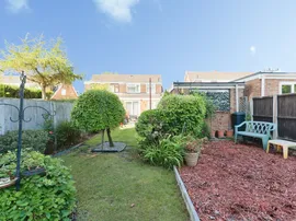 Tarporley Close, Oxton, Prenton thumb 3
