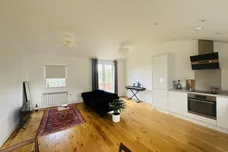 Courtlands, MAIDENHEAD