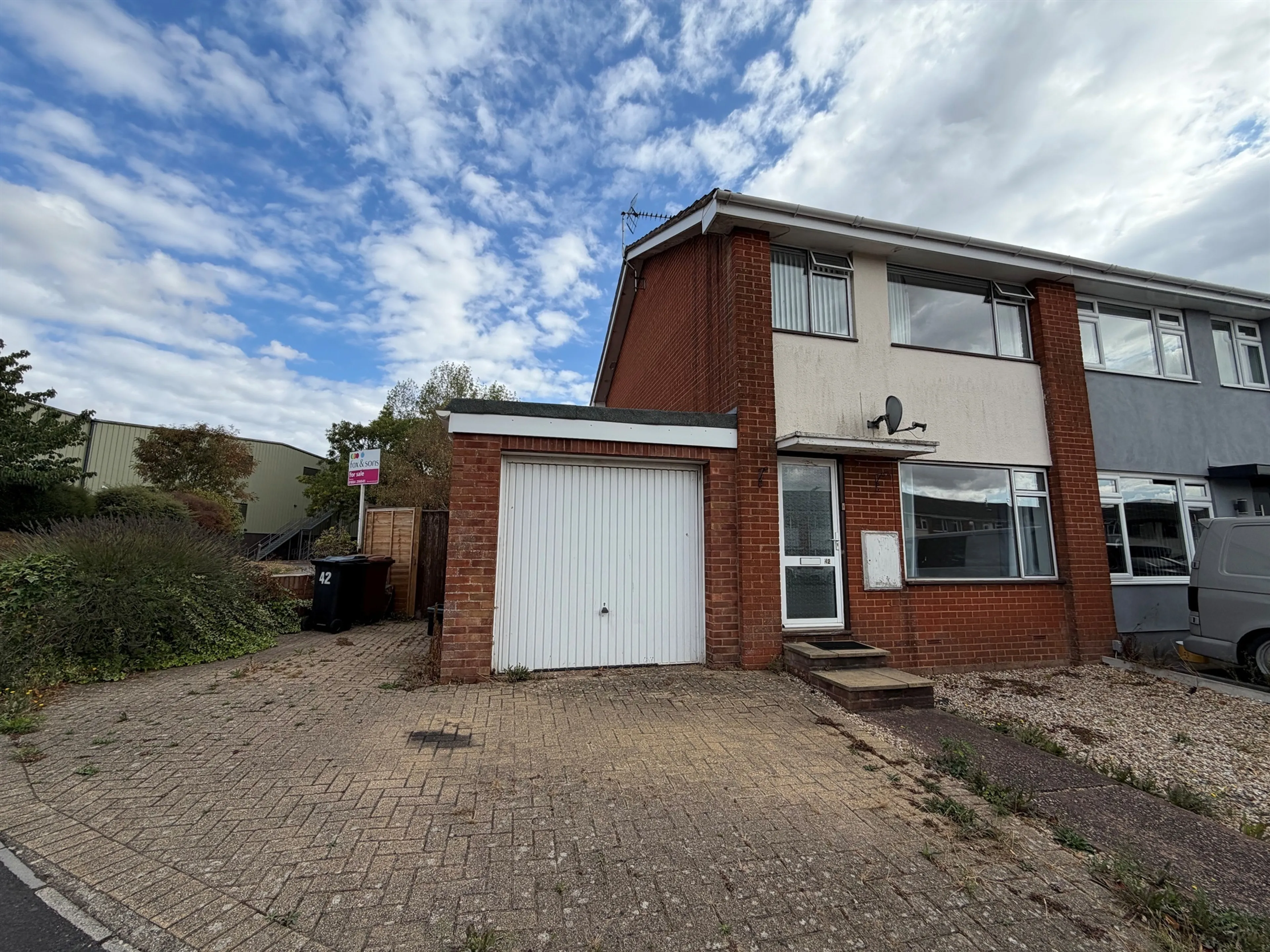 Property photo 0