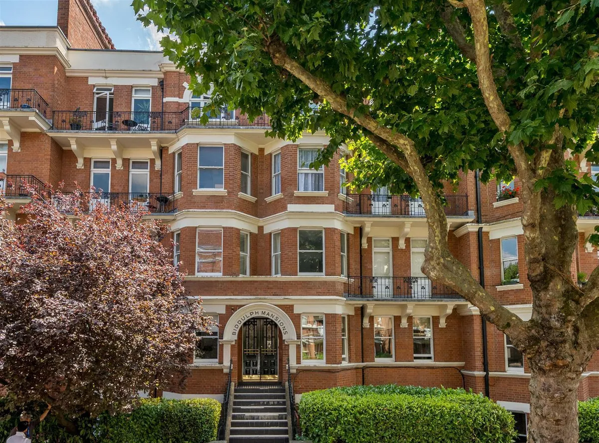 Elgin Avenue, London W9