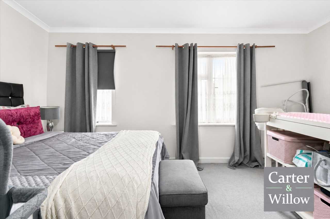 Thompson Road, Essex Image 9