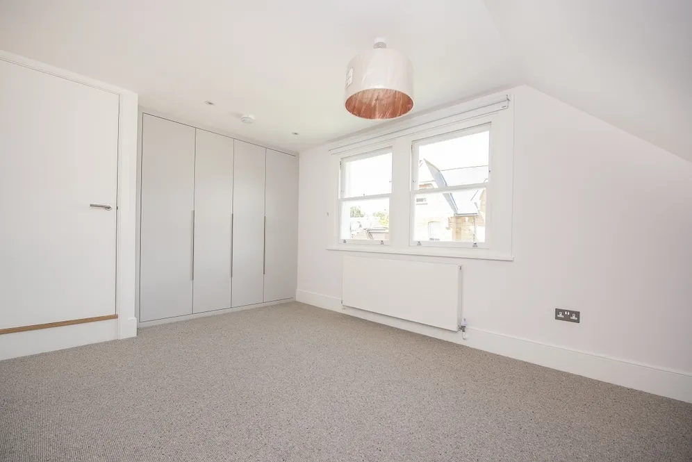 Marchmont Road, Richmond TW10 photo 5