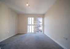Green Ferry Way London E17 photo 6