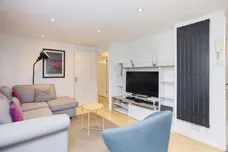 Mapeshill Place London NW2 photo 2